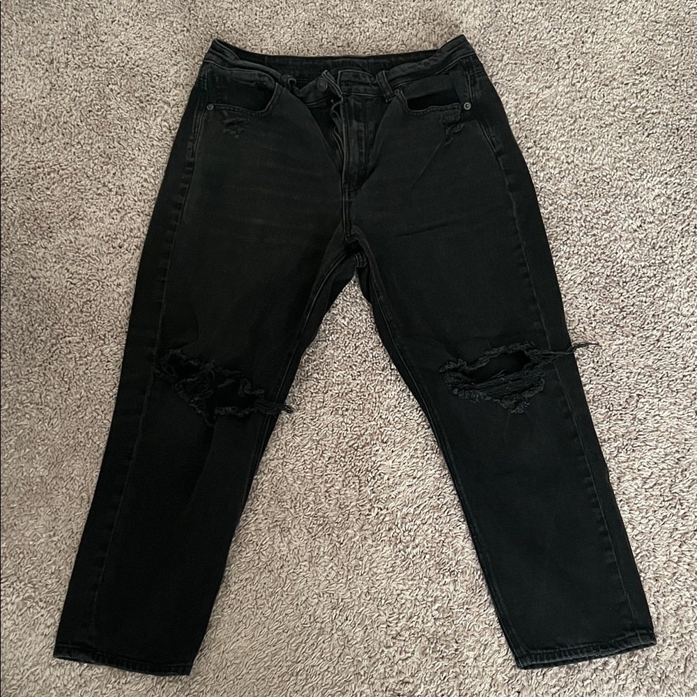 American Eagle Outfitters Black Distressed Cropped Jeans